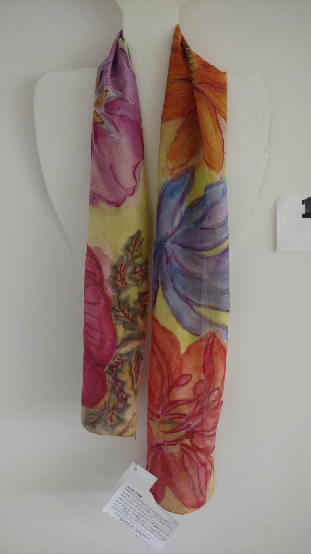 suzanne-werfelman-glorious-flowers-wallhanging